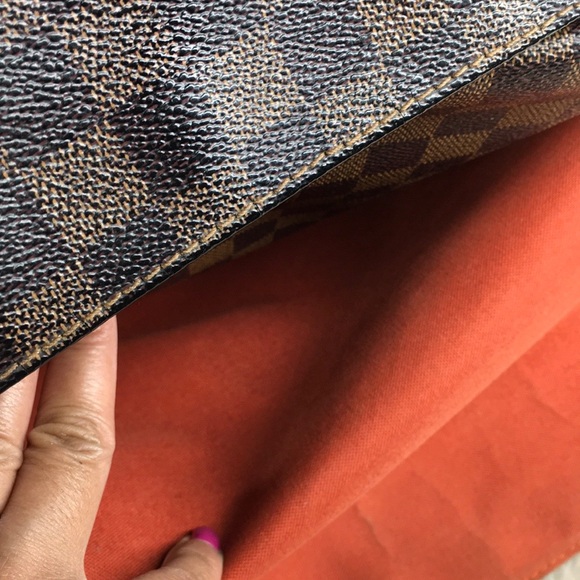 Louis Vuitton Damien Naviglio - Picture 15 of 16